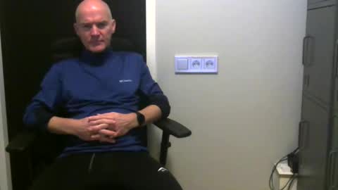 Snapshot of kapitein_rob chatting on 16, 12, 2025 Robbie online show from 16, 12, 2025