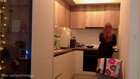 I am here around 5am GMT karathemagic online show from 29, 1, 2025