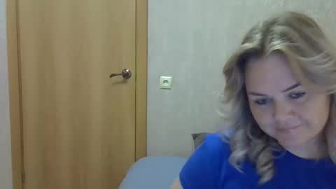 karennelsonx online show from 20, 9, 2025