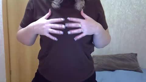 karennelsonx online show from 28, 3, 2026