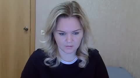 karennelsonx online show from 23, 4, 2026