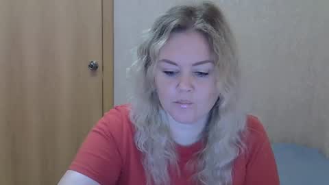 karennelsonx online show from 26, 5, 2026