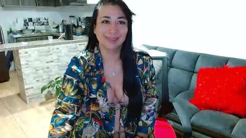 karime lee online show from 20, 4, 2026