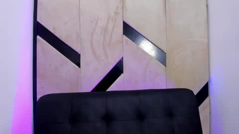 karina_aurora online show from 8, 3, 2025