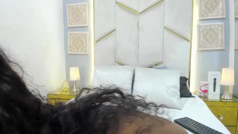 karinaacox online show from 26, 3, 2026