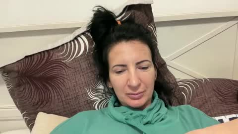 Karina online show from 12, 1, 2025