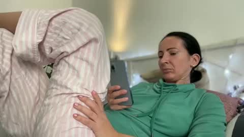 Karina online show from 12, 1, 2025