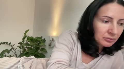 Karina online show from 31, 1, 2025