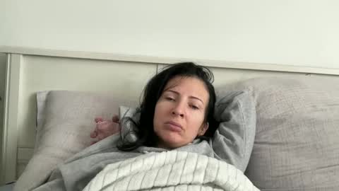 Karina online show from 5, 2, 2025