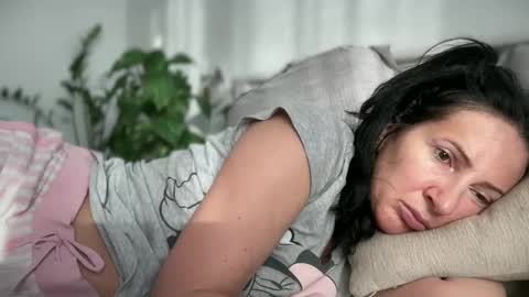 Karina online show from 10, 2, 2025