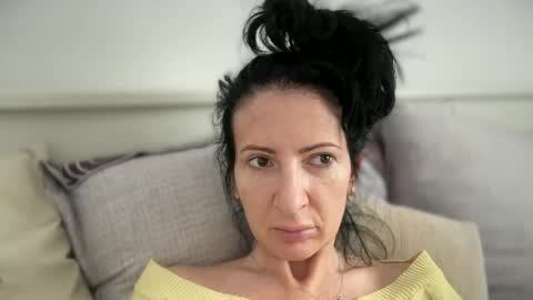 Karina online show from 13, 2, 2025