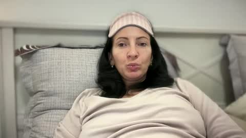 Karina online show from 15, 2, 2025