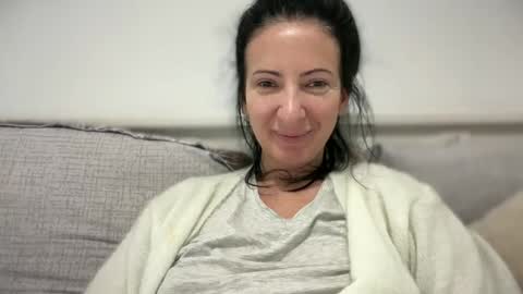 Karina online show from 18, 2, 2025