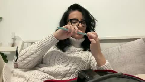 Karina online show from 26, 2, 2025