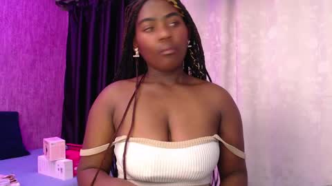 Im Karina online show from 25, 4, 2026