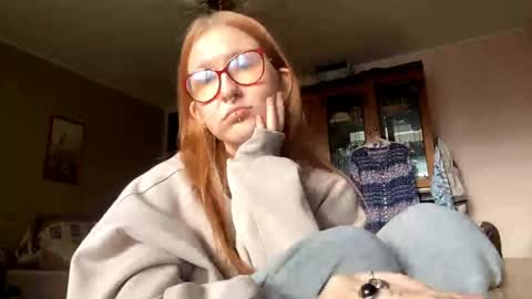 Karina online show from 23, 4, 2026