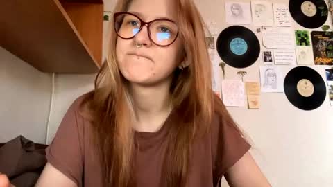 Karina online show from 28, 4, 2026