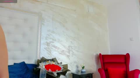 KARISSIA online show from 28, 3, 2026