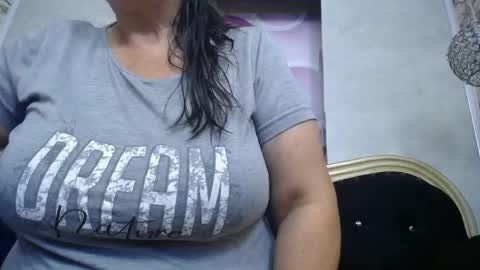 Snapshot of karito_mature17 chatting on 17, 4, 2026 Karito online show from 17, 4, 2026