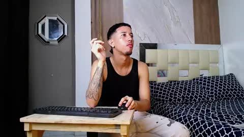 KARLA Y KALVIN online show from 6, 11, 2025