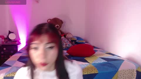 Snapshot of karla0524 chatting on 12, 9, 2025 KARLA online show from 12, 9, 2025