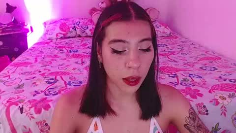 Snapshot of karla0524 chatting on 17, 9, 2025 KARLA online show from 17, 9, 2025