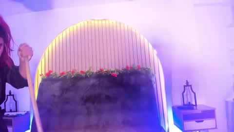 Karla Gonzaless online show from 8, 2, 2025