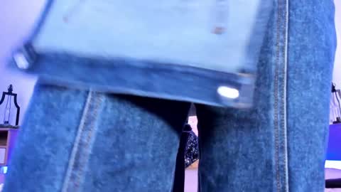 Karla Gonzaless online show from 23, 2, 2025