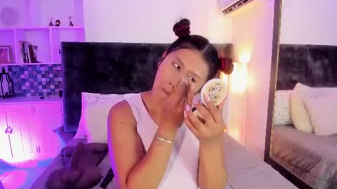 Karla Gonzaless online show from 4, 7, 2026