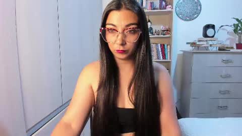 Karla  online show from 25, 6, 2026