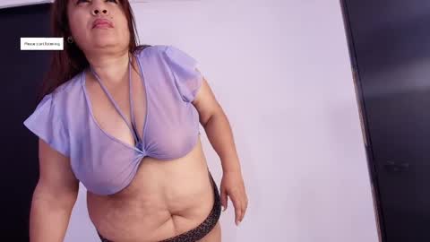 Snapshot of karla_hilton01 chatting on 4, 6, 2026 Karla online show from 4, 6, 2026