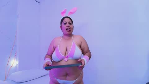 karla_hilton1 online show from 31, 10, 2025