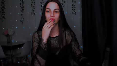 Snapshot of karla_lim chatting on 3, 2, 2025 karla_lim online show from 3, 2, 2025