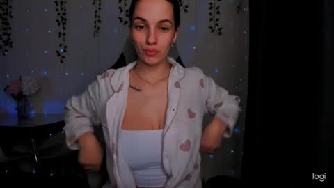 Snapshot of karla_lim chatting on 10, 2, 2025 karla_lim online show from 10, 2, 2025