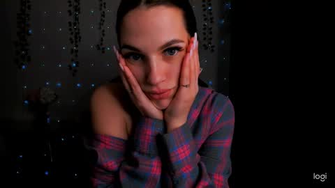 Snapshot of karla_lim chatting on 15, 2, 2025 karla_lim online show from 15, 2, 2025