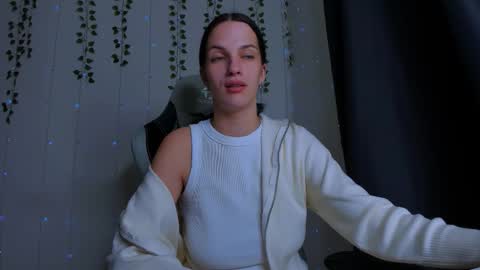 Snapshot of karla_lim chatting on 17, 10, 2025 karla_lim online show from 17, 10, 2025