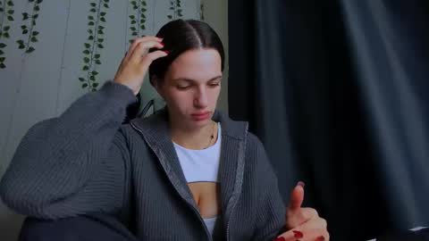 Snapshot of karla_lim chatting on 21, 11, 2025 karla_lim online show from 21, 11, 2025