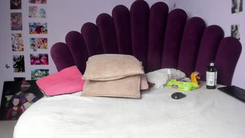 karen online show from 2, 2, 2025