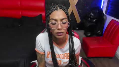 Snapshot of karlaslutskinny__ chatting on 29, 4, 2026 karlaslutskinny__ online show from 29, 4, 2026