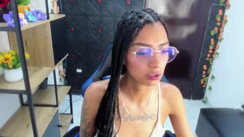 Snapshot of karlaslutskinny__ chatting on 6, 5, 2026 karlaslutskinny__ online show from 6, 5, 2026