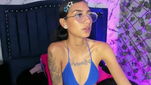 Snapshot of karlaslutskinny__ chatting on 27, 5, 2026 karlaslutskinny__ online show from 27, 5, 2026