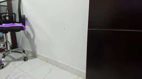 karlgenjen online show from 1, 1, 2025