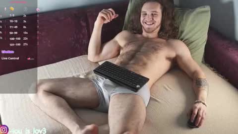 Karlos and Louis online show from 10, 10, 2025