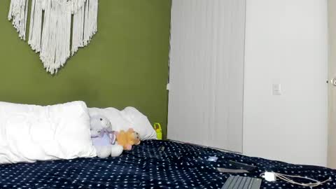 Karlye online show from 19, 4, 2026