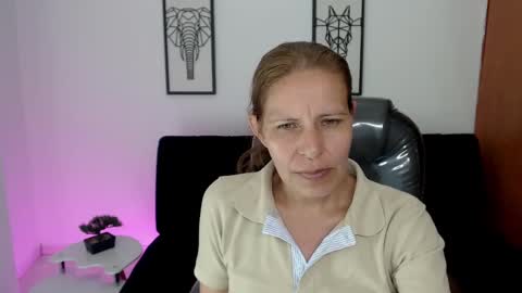 KARLYE online show from 28, 2, 2025