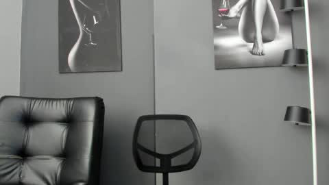   online show from 22, 4, 2026