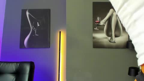   online show from 13, 6, 2026