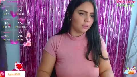 karol 09 online show from 8, 1, 2025