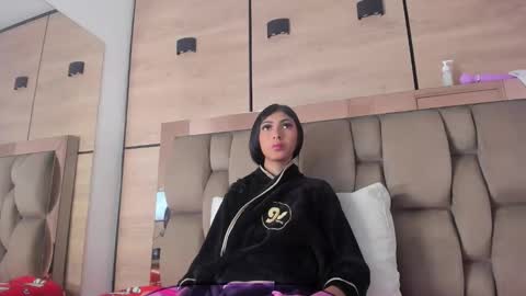  KAROL LEWIS  online show from 10, 3, 2026