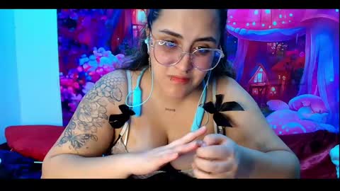    online show from 23, 4, 2026